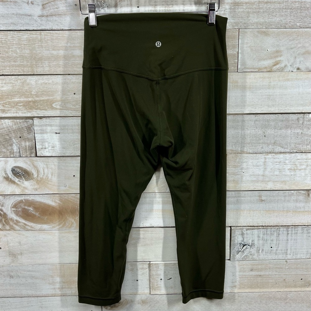 Lululemon Crop Leggings 8 Green Stretch Pull On‎ Activewear Running Gym Workout